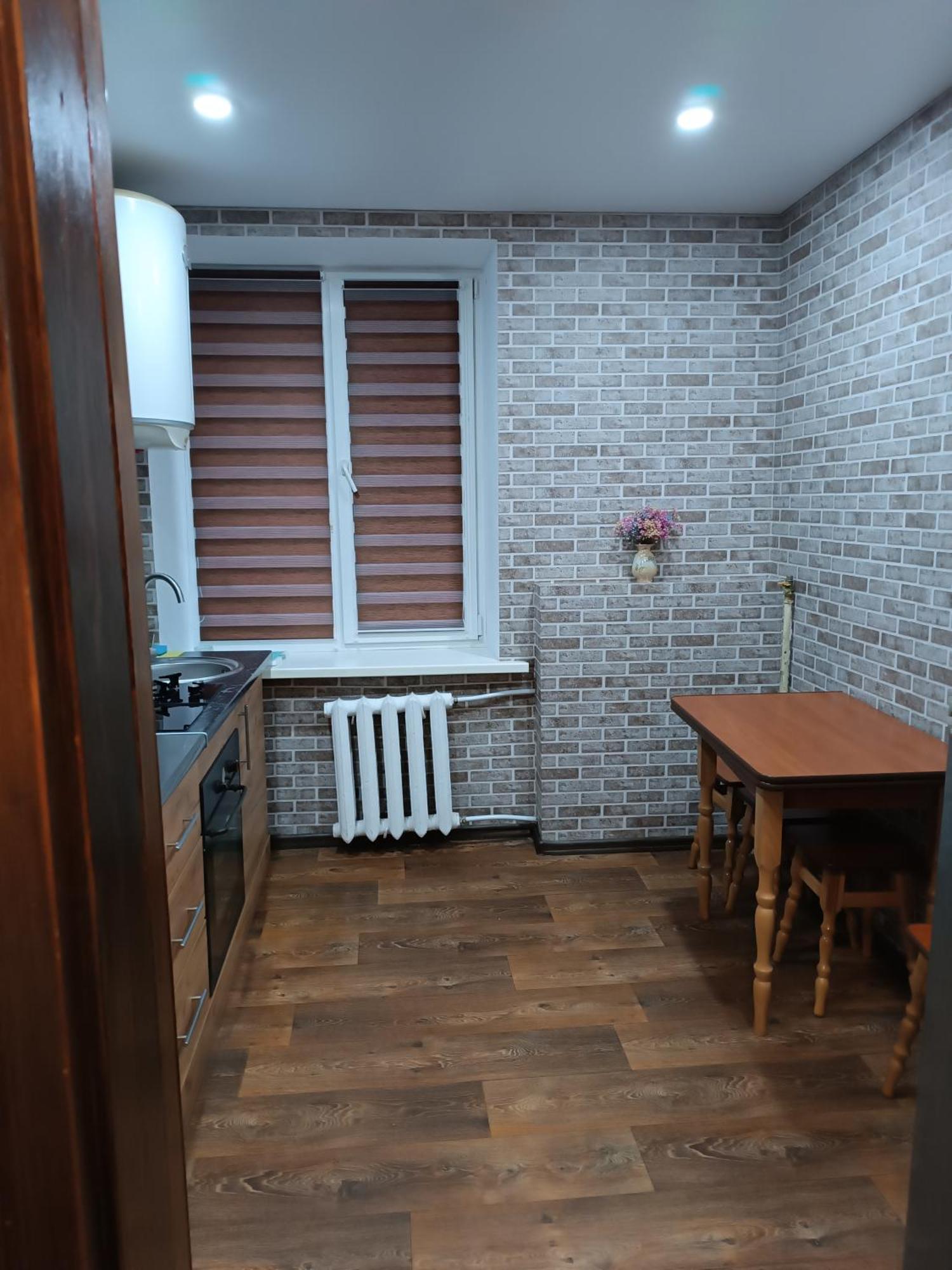Две Уютные Квартиры В Центре Города Дзержинка - New Apartments Kryvy Rih Buitenkant foto